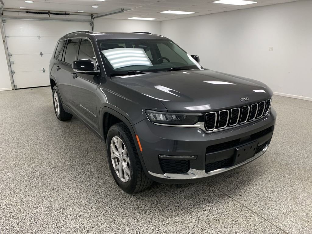 Used 2021 Jeep Grand Cherokee L Limited AWD/4WD image 2