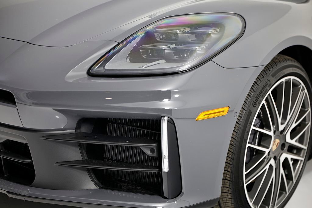 New 2026 Porsche Panamera 4 AWD/4WD image 11
