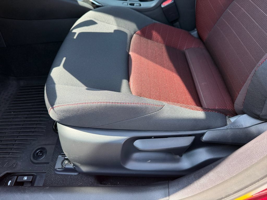 Certified 2026 Toyota Corolla SE FWD image 24