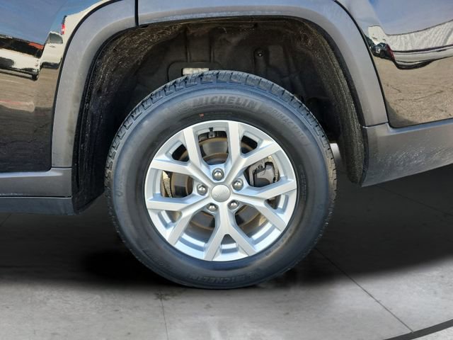 Used 2023 Jeep Grand Cherokee L Limited image 27