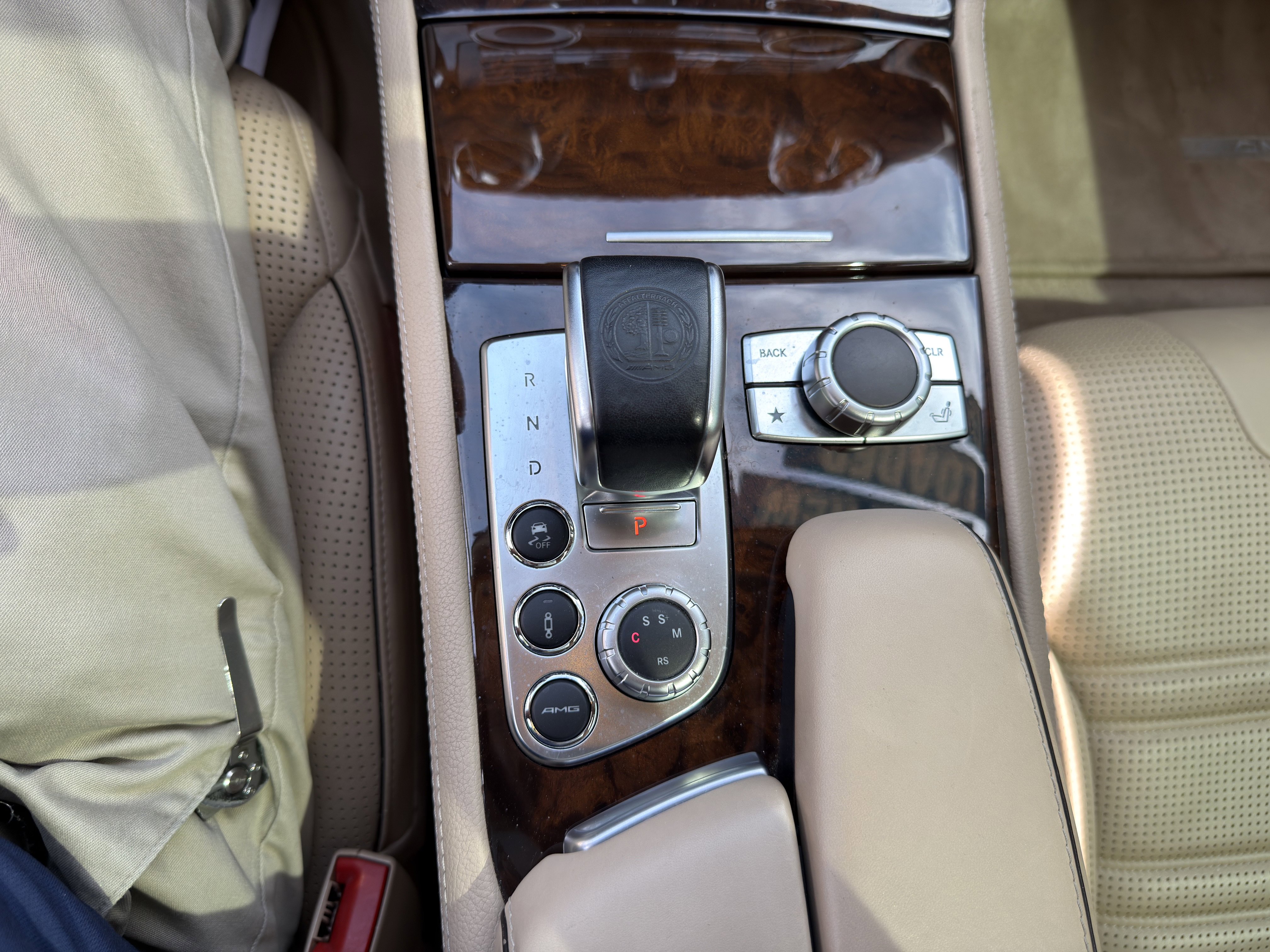 Used 2013 Mercedes-Benz SL 63 AMG image 25