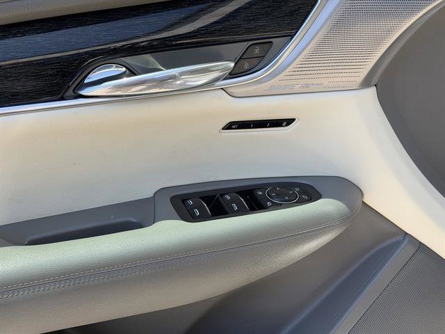 Certified 2022 Cadillac XT6 Premium Luxury w/ Technology Package AWD/4WD image 18