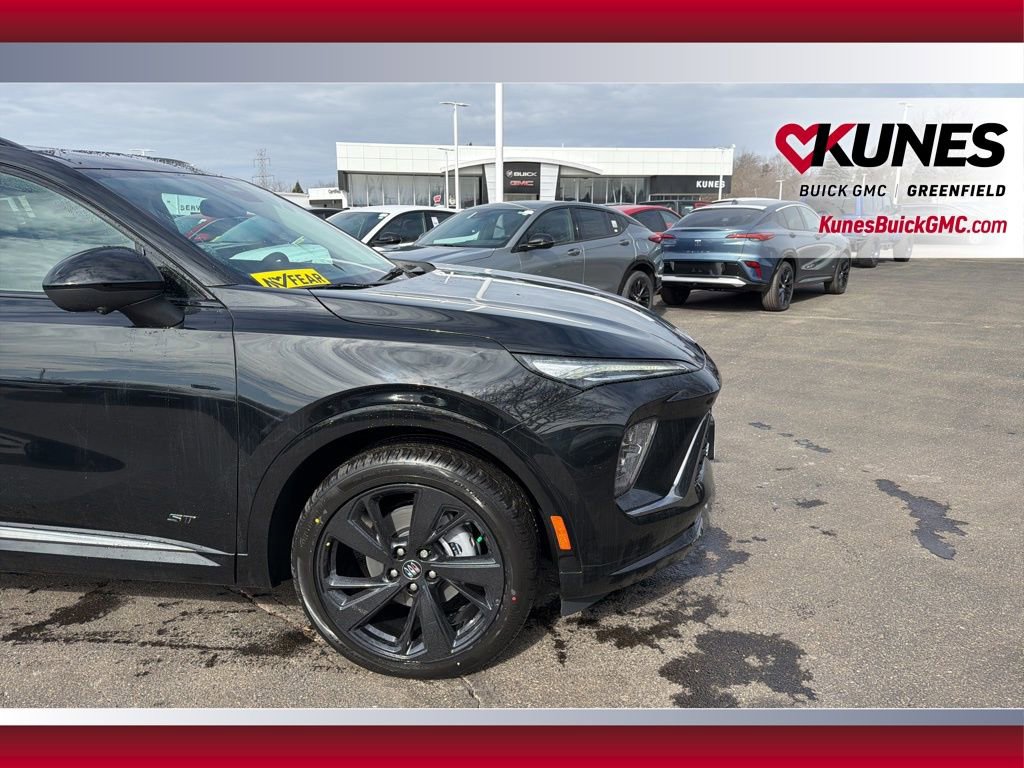 New 2026 Buick Envision Sport Touring image 12