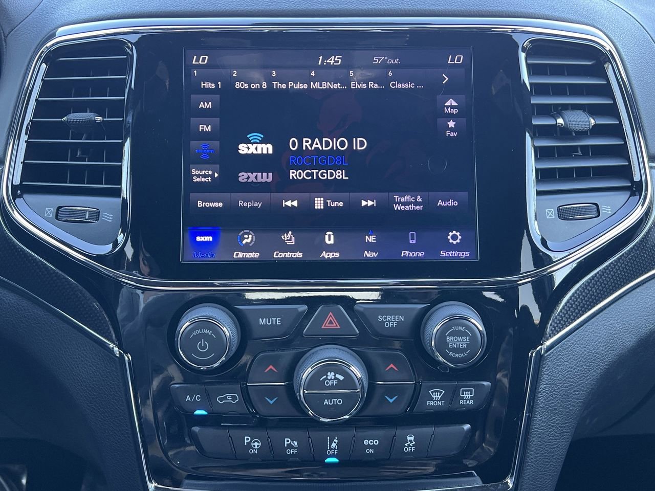 Used 2020 Jeep Grand Cherokee SRT image 6