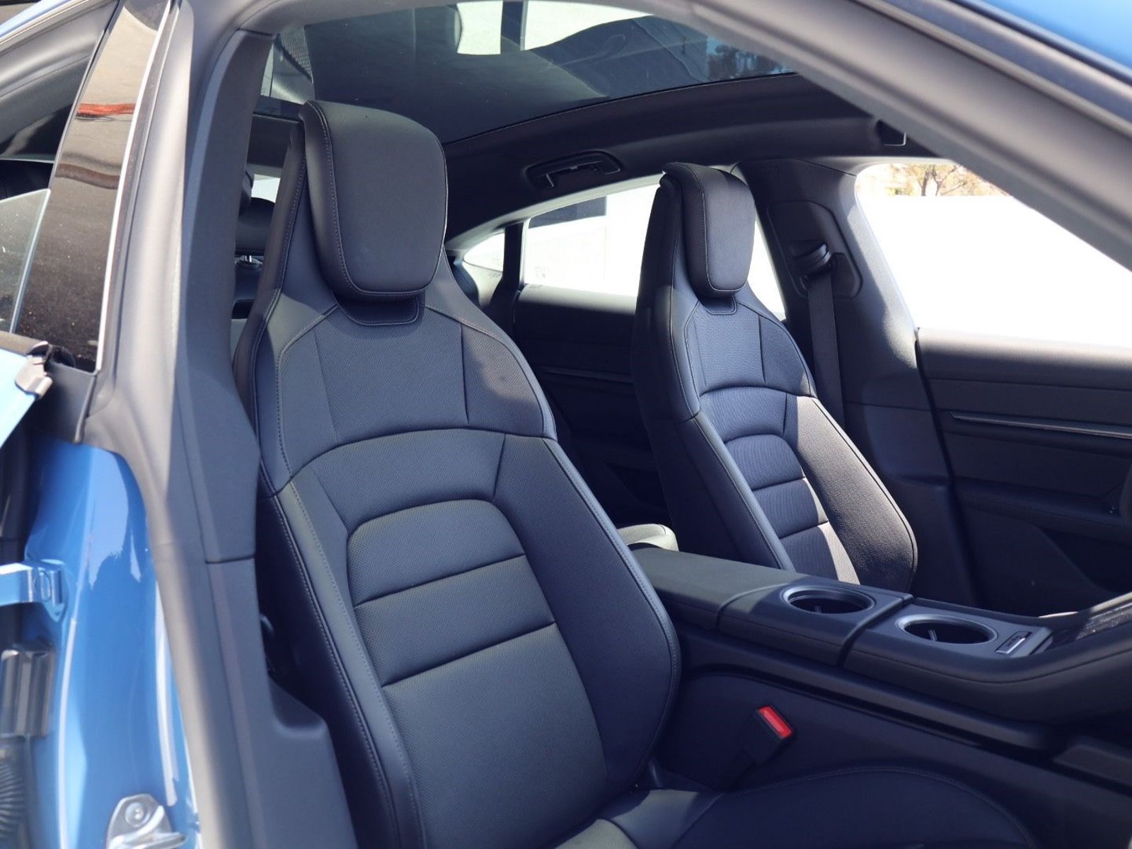 New 2026 Porsche Taycan AWD/4WD image 21