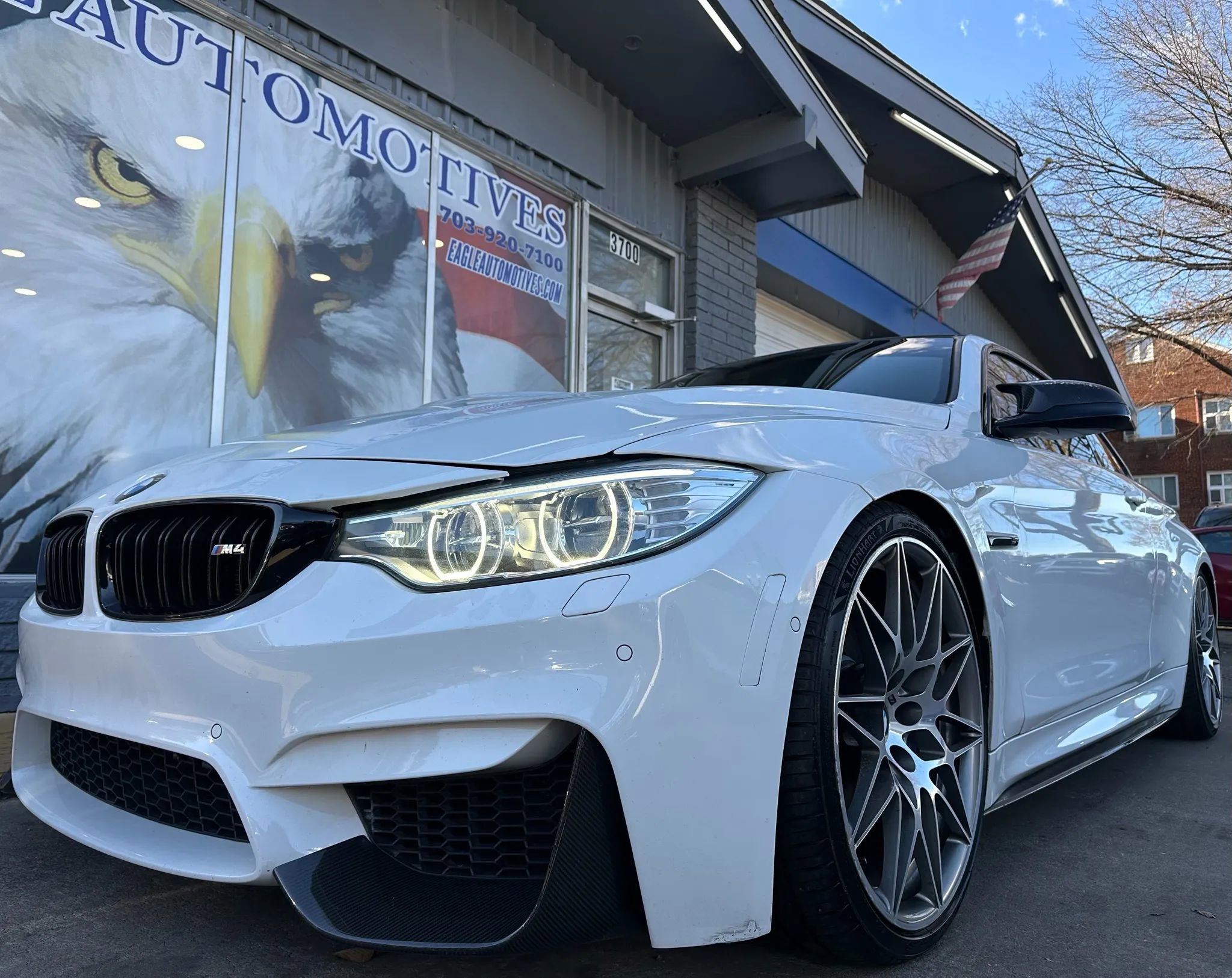 Used 2017 BMW M4 Coupe image 7