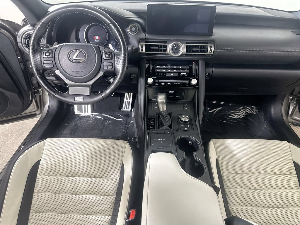 Used 2022 Lexus IS 350 F Sport RWD image 18