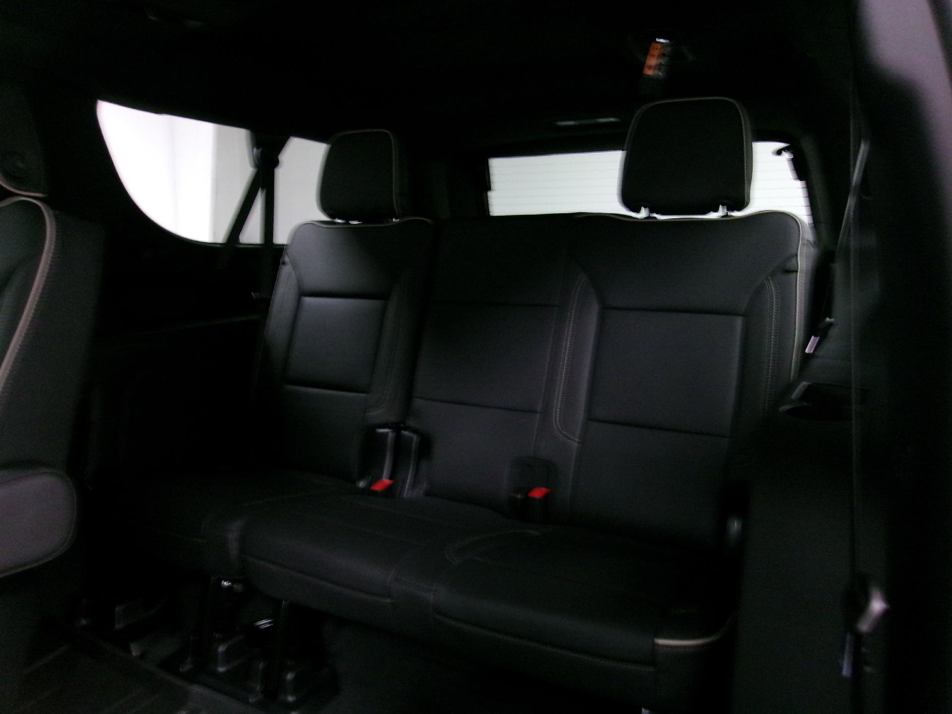 New 2026 Chevrolet Suburban Premier w/ Sun And Tow Package image 12