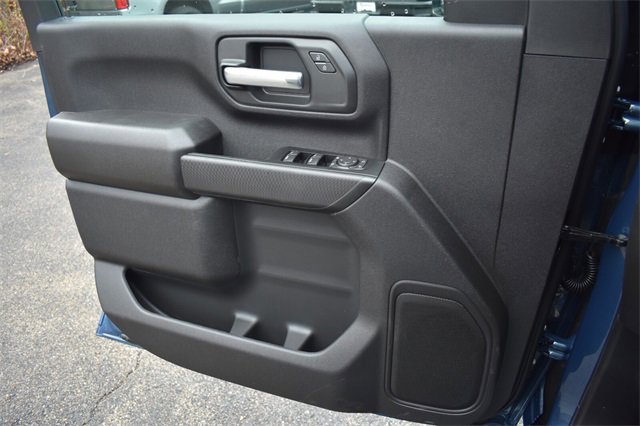 New 2026 Chevrolet Silverado 2500 Custom w/ Custom Value Package image 34