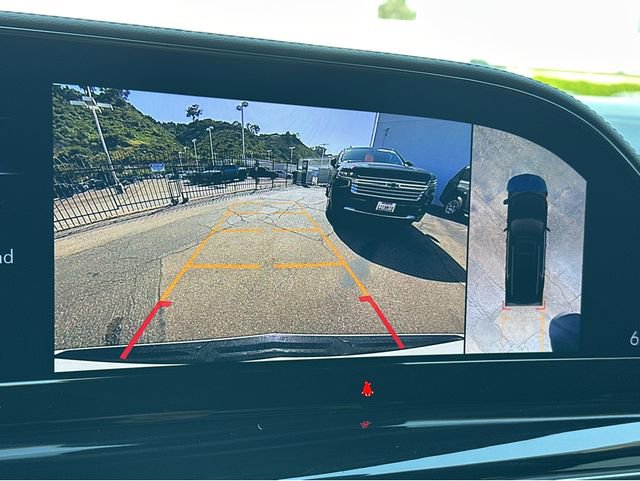 Certified 2024 Cadillac Escalade ESV V w/ LPO, ONYX Package AWD/4WD image 28