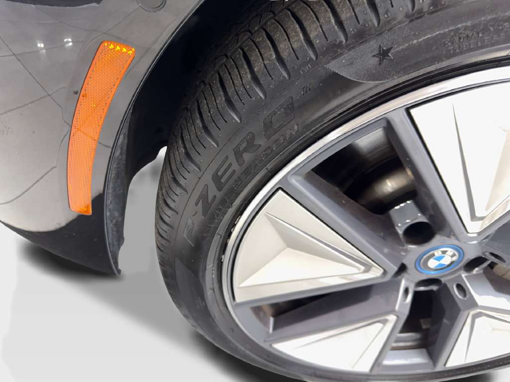 Used 2024 BMW i4 eDrive35 w/ Convenience Package RWD image 91