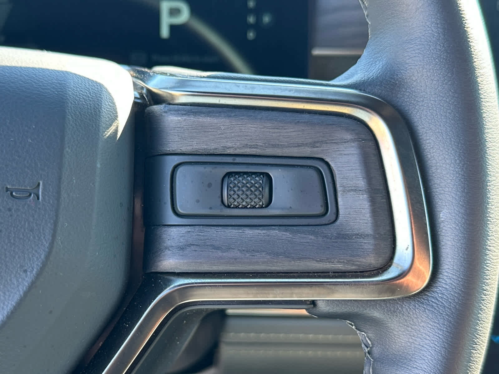 Used 2023 Rivian R1T Adventure image 26