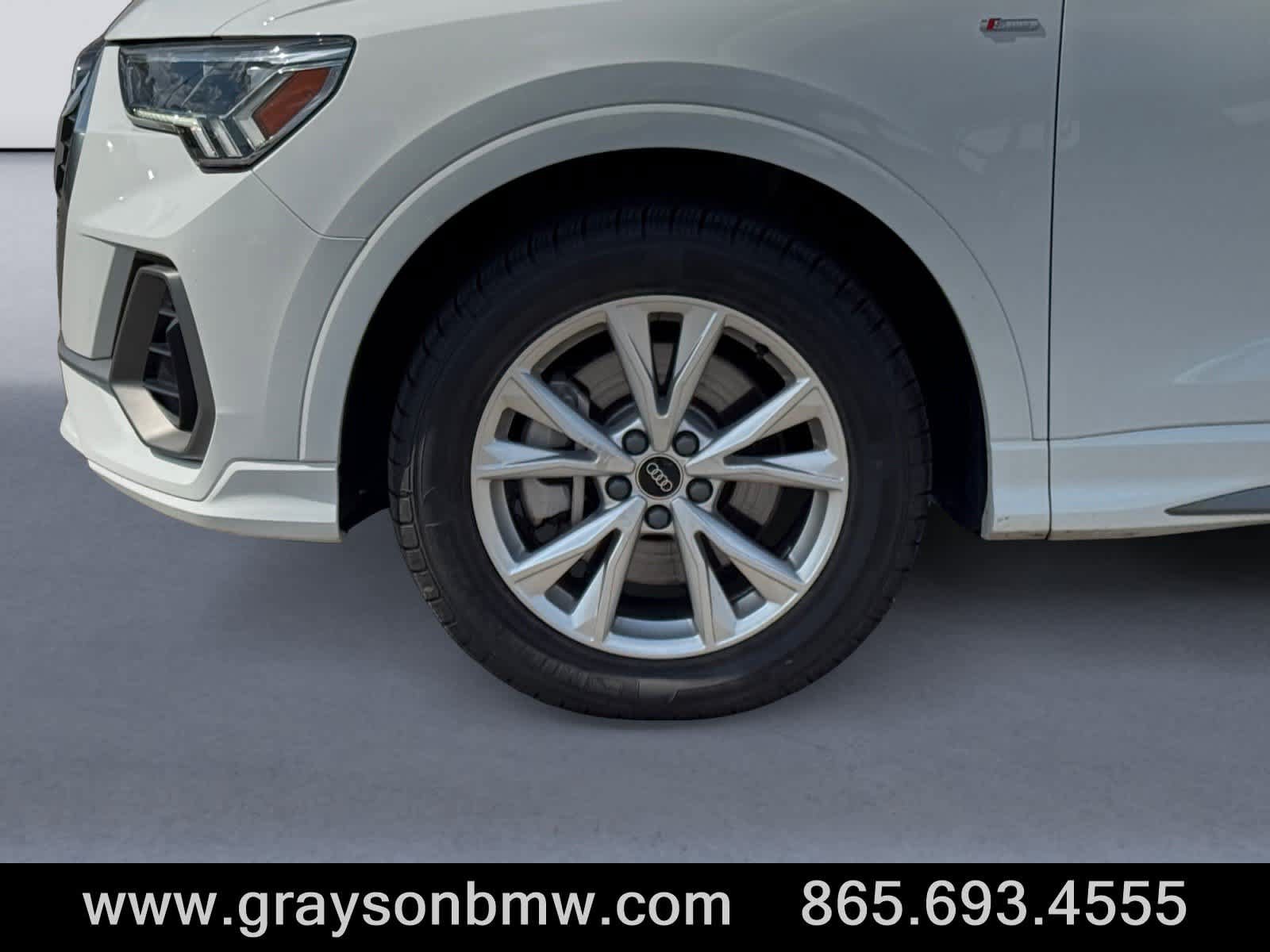 Used 2025 Audi Q3 2.0T Premium AWD/4WD image 9