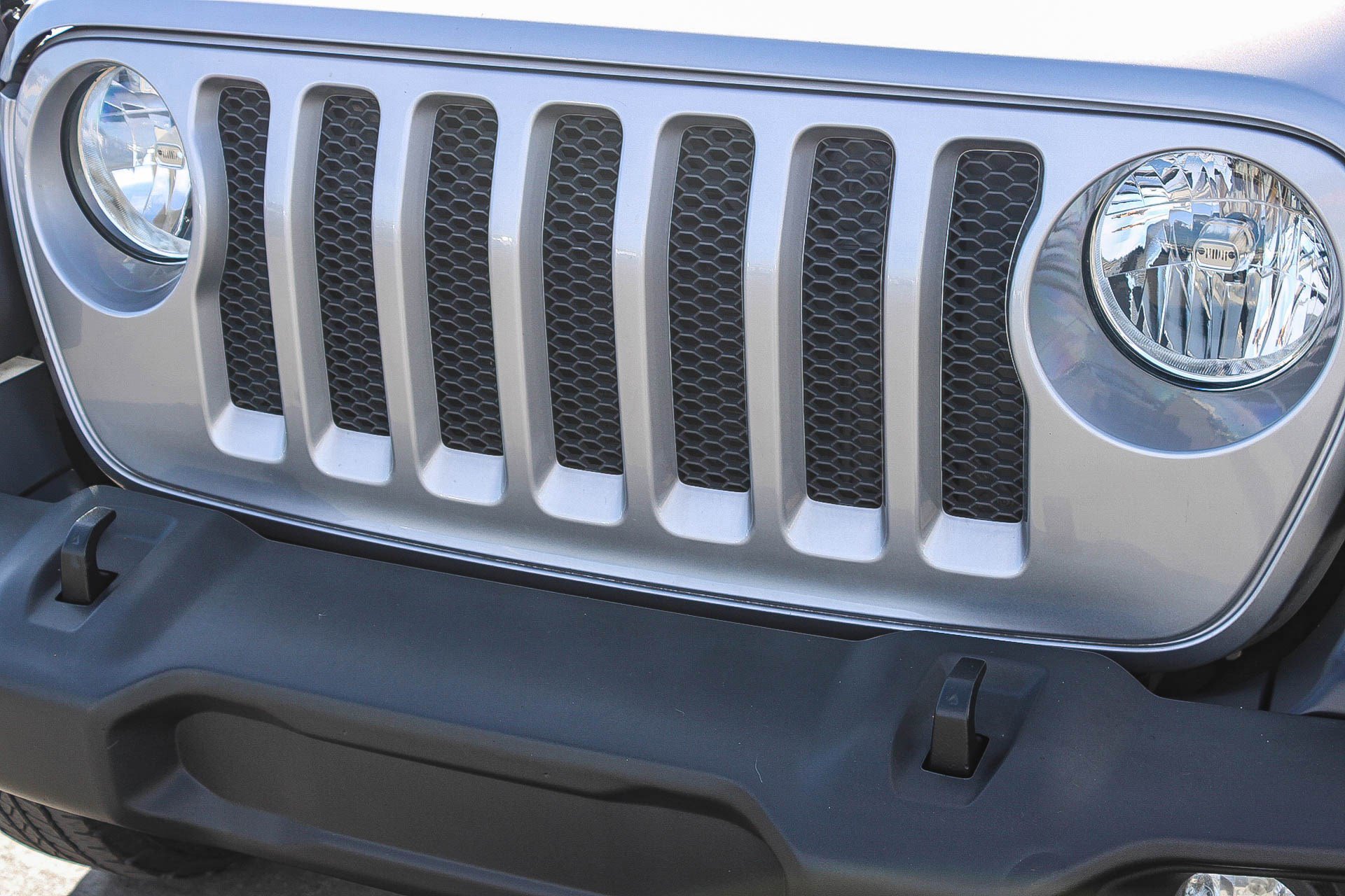 Used 2019 Jeep Wrangler Unlimited Sport S image 6