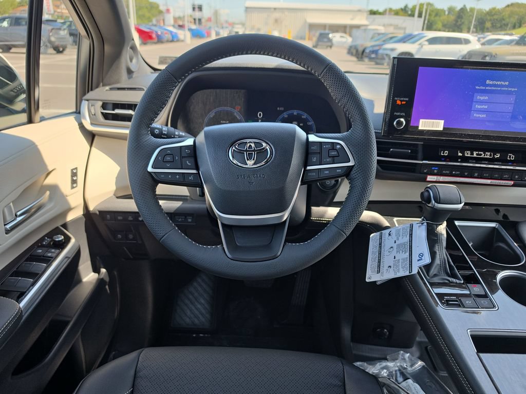 Used 2026 Toyota Sienna Platinum AWD/4WD image 20