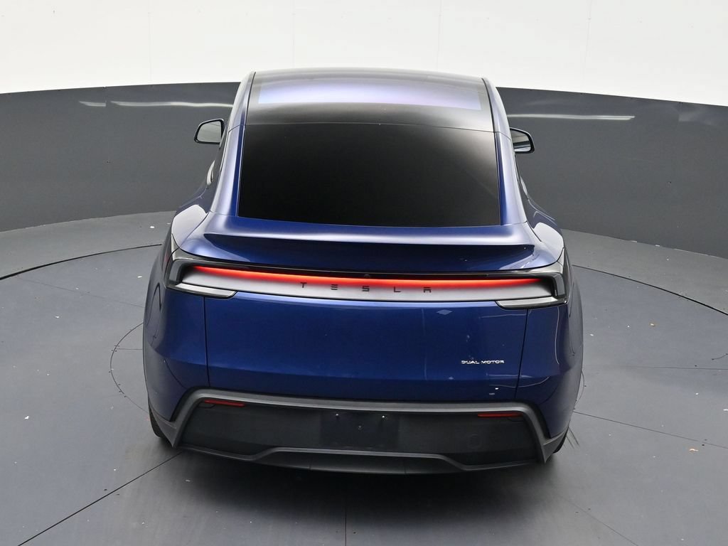 Used 2026 Tesla Model Y AWD image 15
