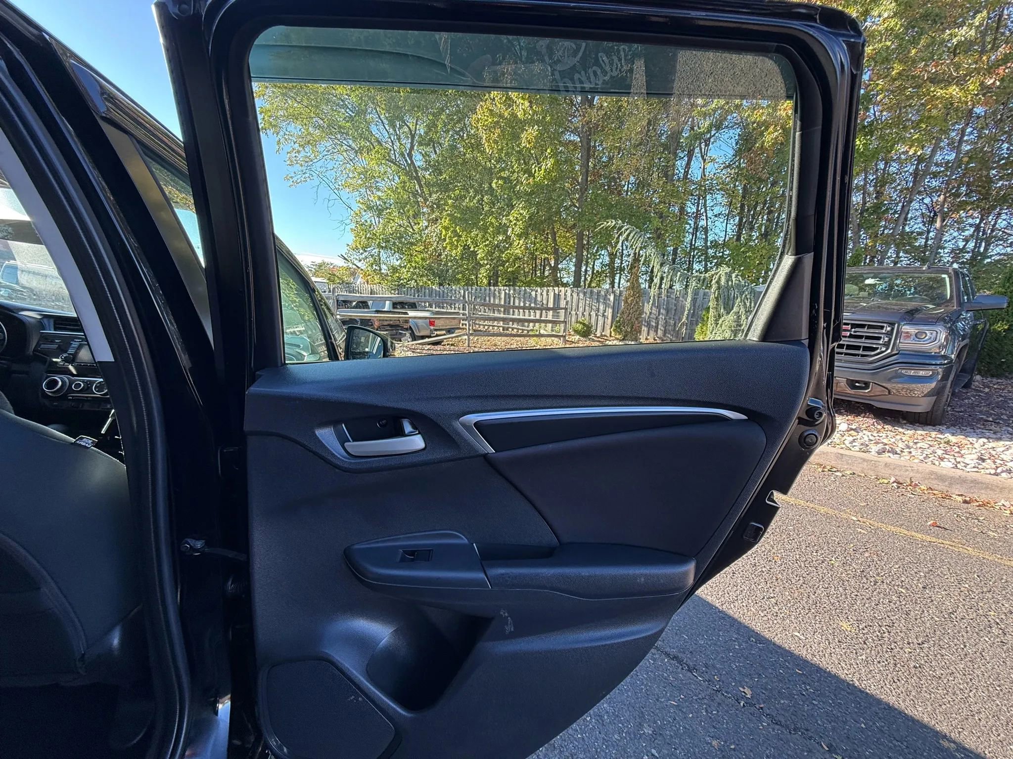 Used 2016 Honda Fit LX image 19