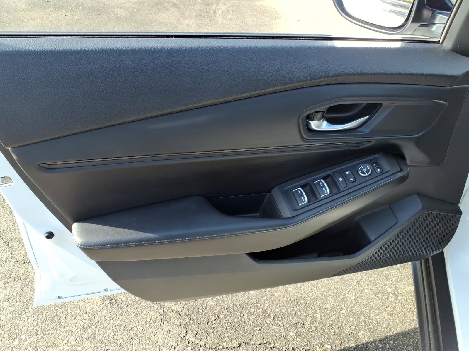 Used 2024 Honda Accord Sport image 15