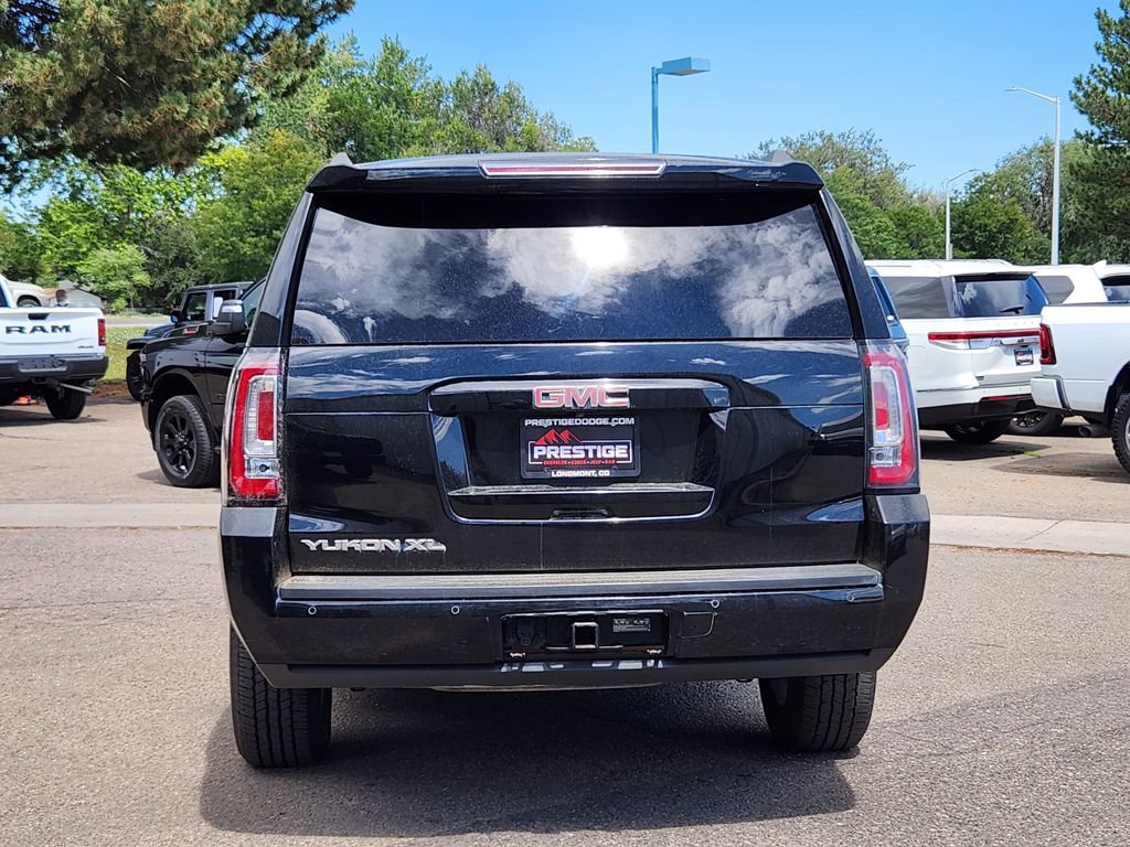 Used 2017 GMC Yukon XL SLT AWD/4WD image 12