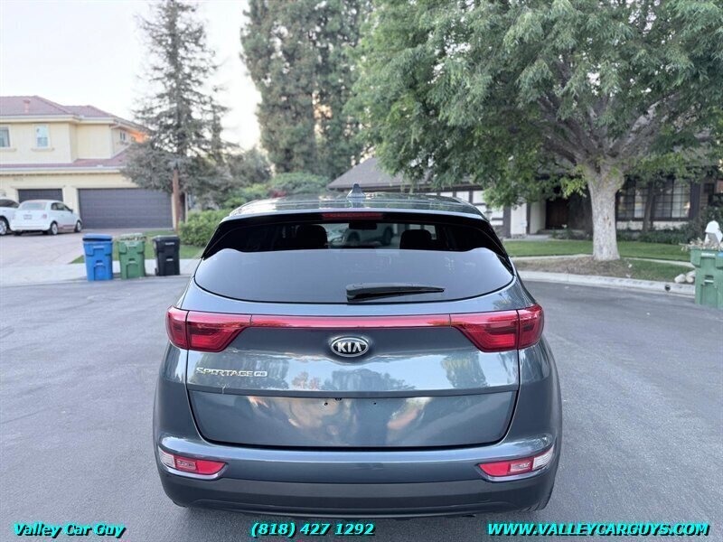 Used 2018 Kia Sportage LX FWD image 5