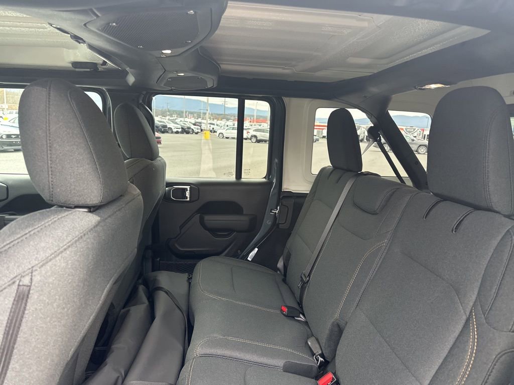 Used 2025 Jeep Wrangler Sport S image 42