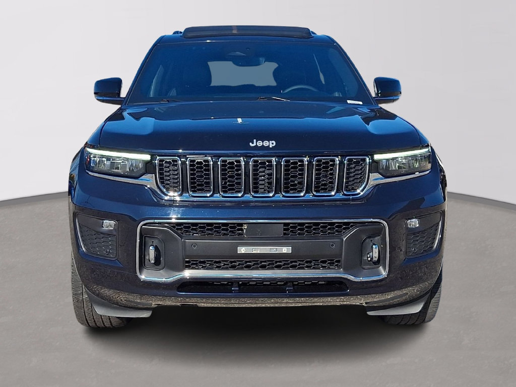Used 2024 Jeep Grand Cherokee L Overland w/ Trailer Tow Package AWD/4WD image 2