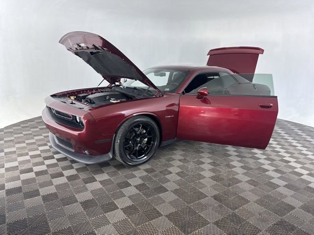 Used 2021 Dodge Challenger R/T image 10