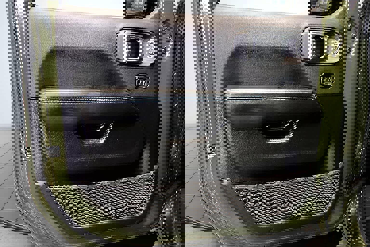 Used 2024 Jeep Wrangler High Altitude image 28