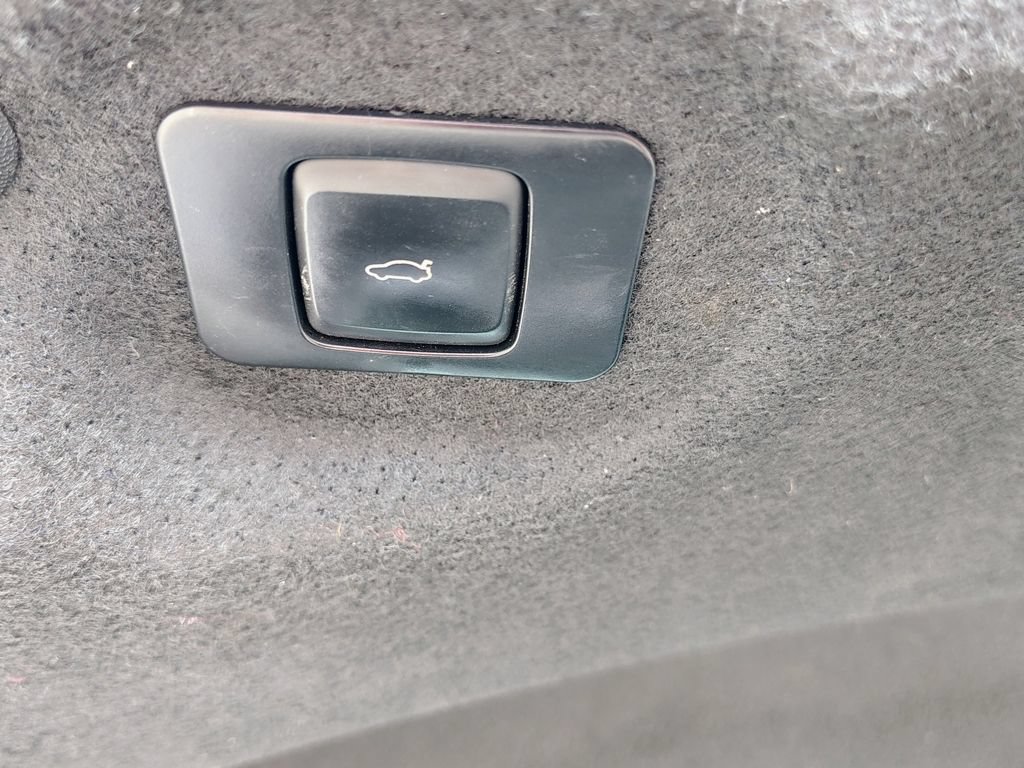 Used 2019 Lincoln MKZ Reserve AWD/4WD image 14