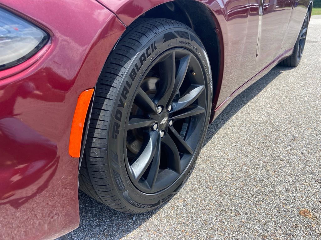 Used 2023 Dodge Charger SXT w/ Blacktop Package RWD image 10