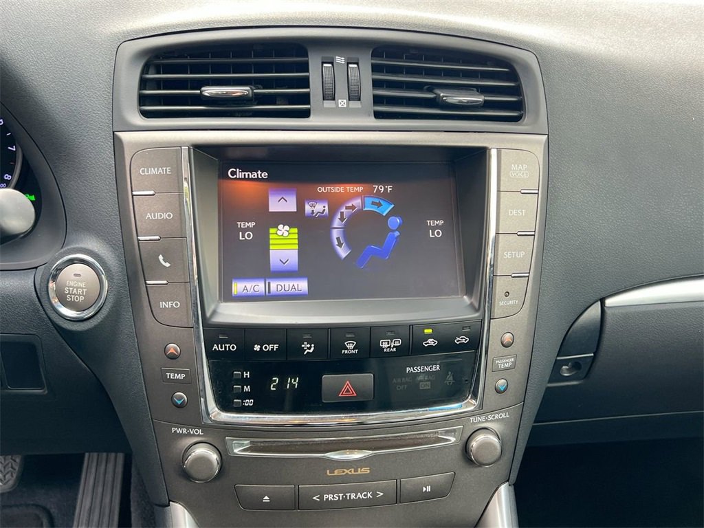 Used 2015 Lexus IS 250C image 18