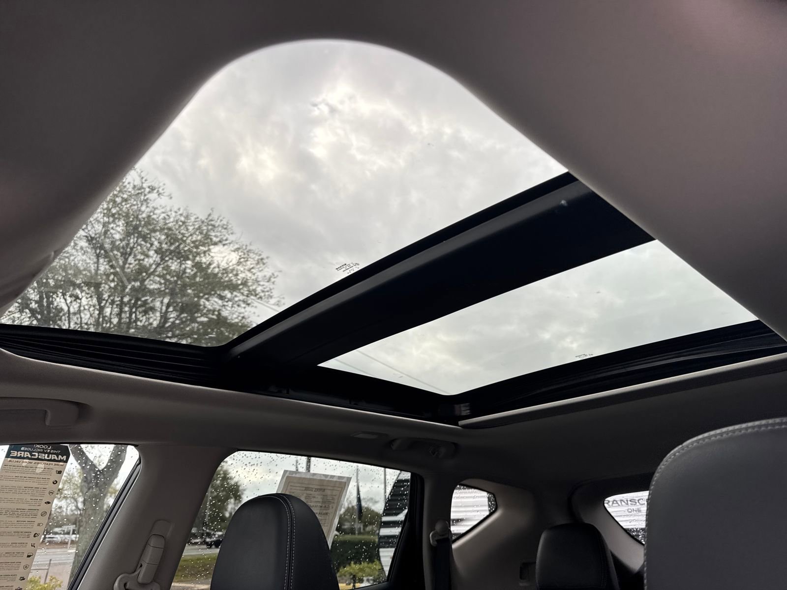 Used 2024 Nissan Murano SL image 24