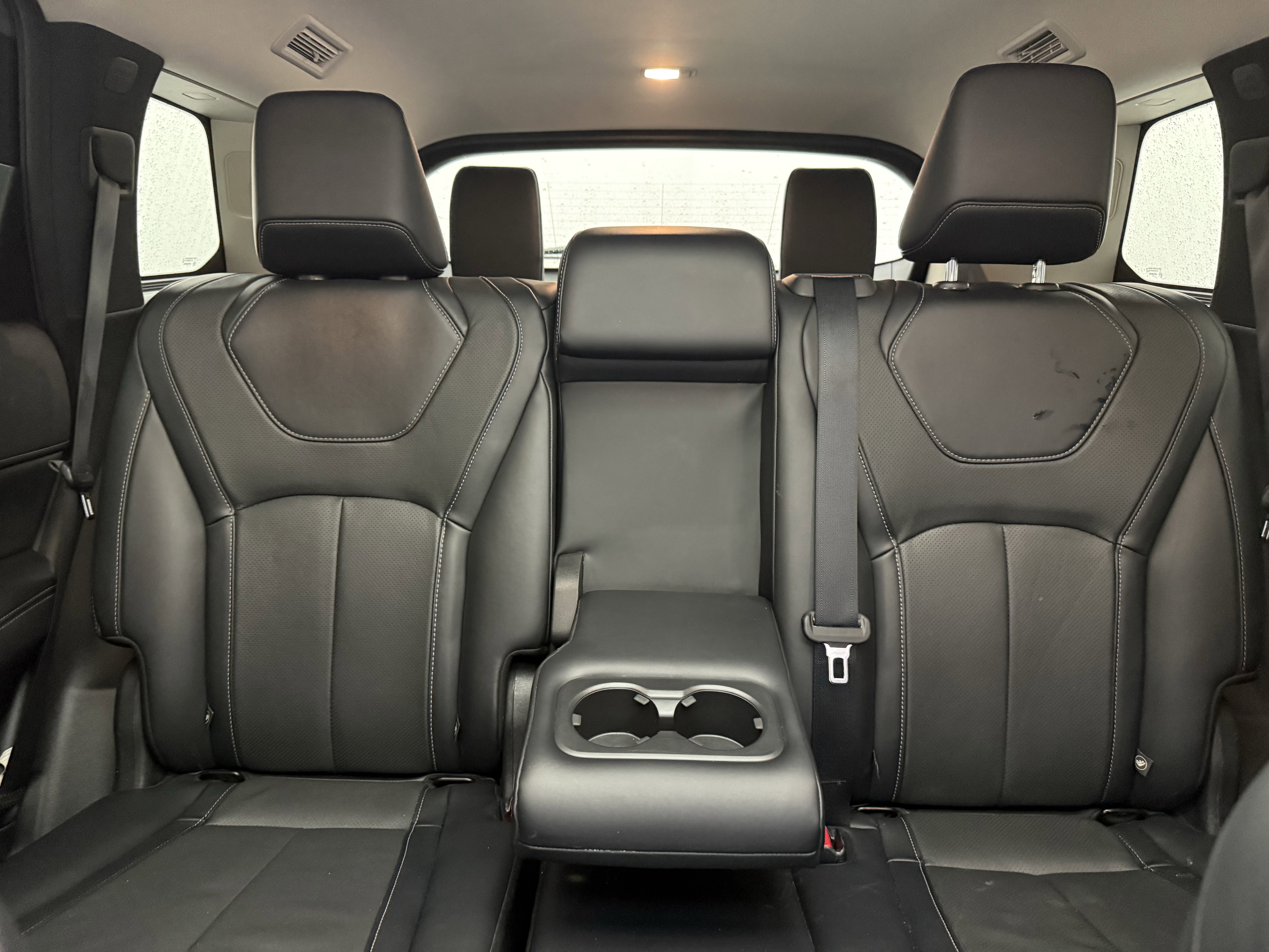 Used 2023 INFINITI QX60 Luxe w/ Performance Audio Package FWD image 28