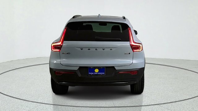 New 2026 Volvo XC40 B5 Plus w/ Climate Package AWD/4WD image 6