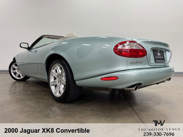 Used 2000 Jaguar XK8 Convertible image 8