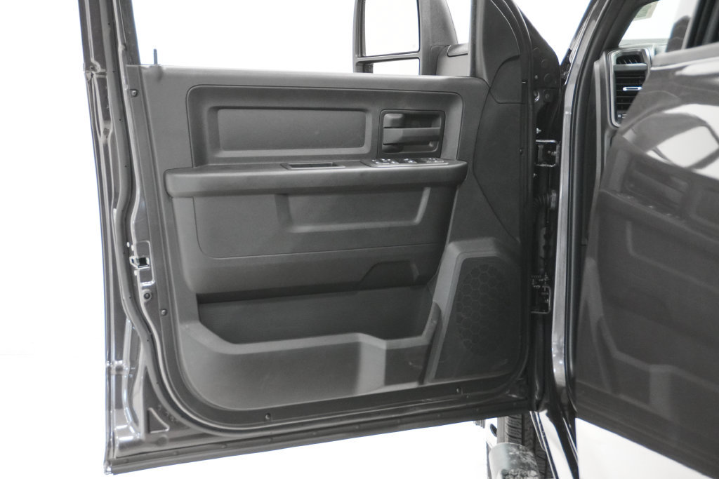 New 2026 RAM 3500 Tradesman AWD/4WD image 8