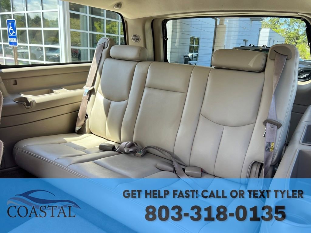 Used 2004 Chevrolet Suburban LT w/ Preferred Equipment Group image 21