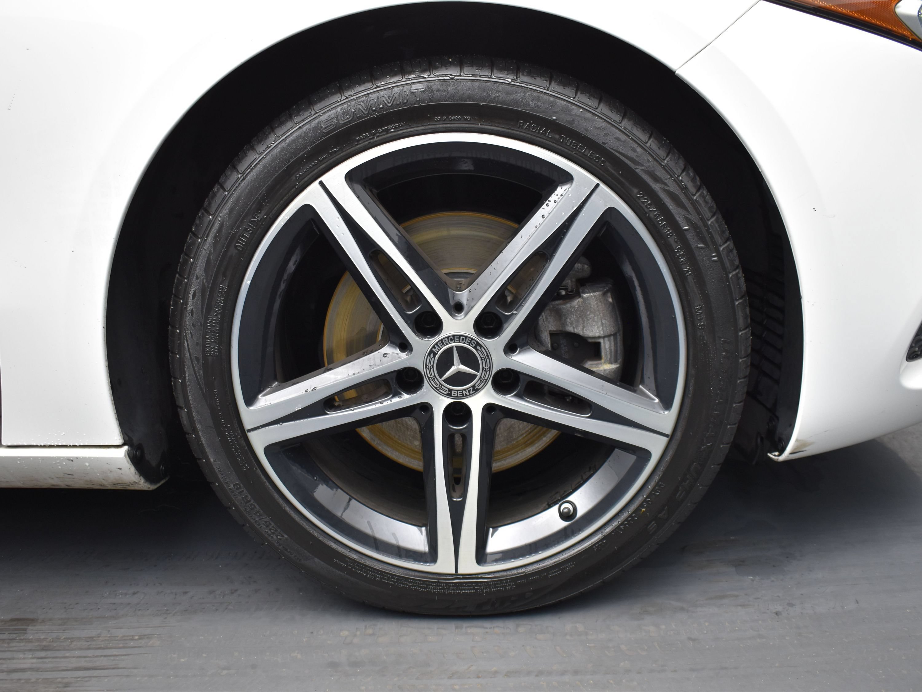 Used 2022 Mercedes-Benz A 220 4MATIC w/ Premium Package Lite image 17