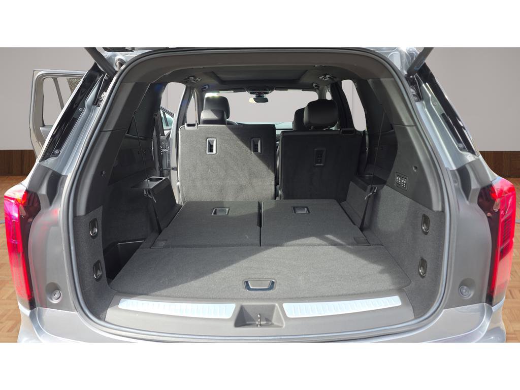 Used 2022 Cadillac XT6 Premium Luxury image 28