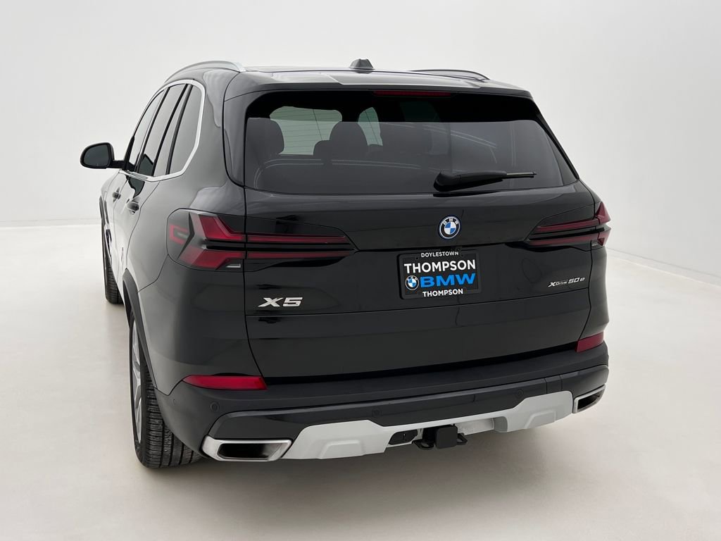 Certified 2025 BMW X5 xDrive50e w/ Premium Package image 10