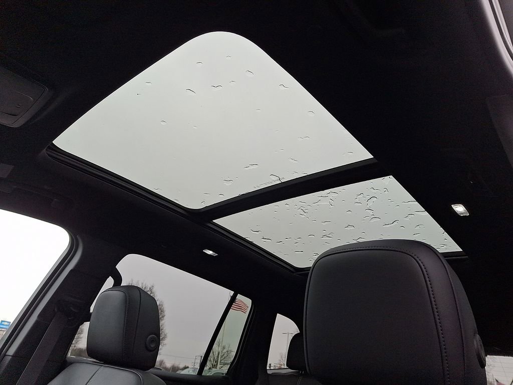 New 2026 GMC Acadia Elevation w/ Black Edition image 11