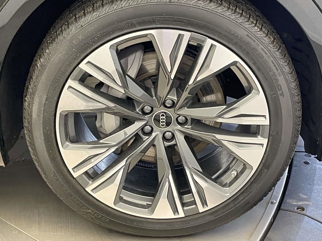 New 2026 Audi Q8 Premium Plus image 14