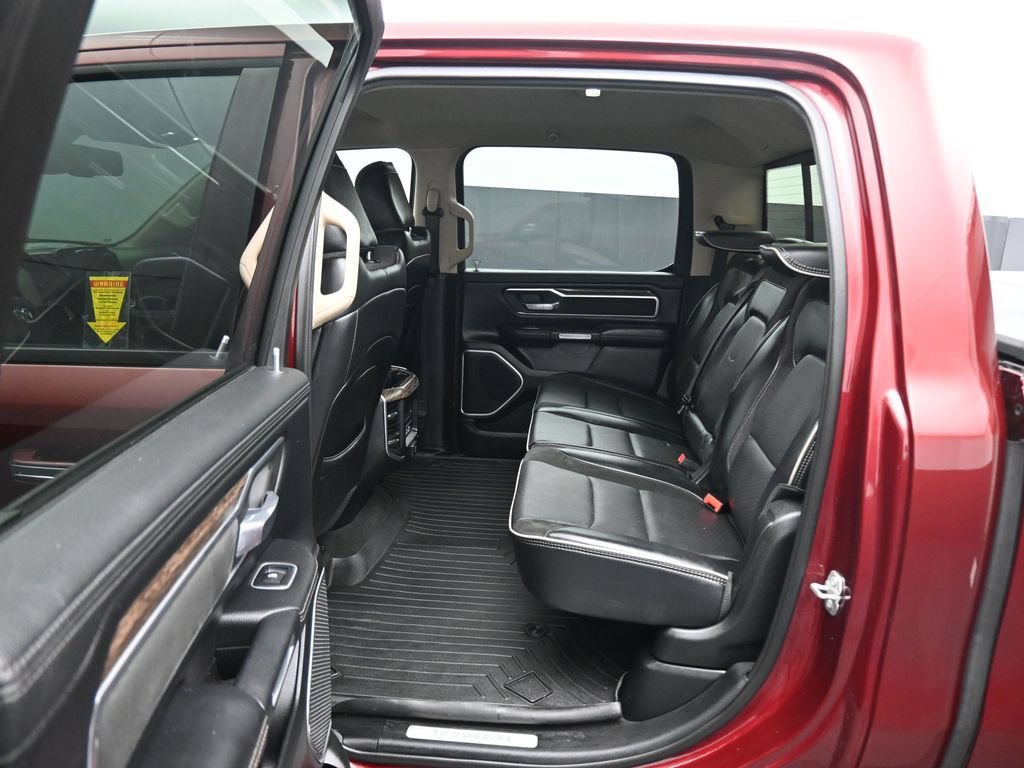 Used 2020 RAM 1500 Laramie AWD/4WD image 37