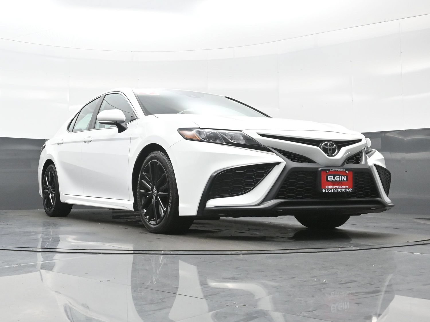 Used 2022 Toyota Camry SE AWD/4WD image 26