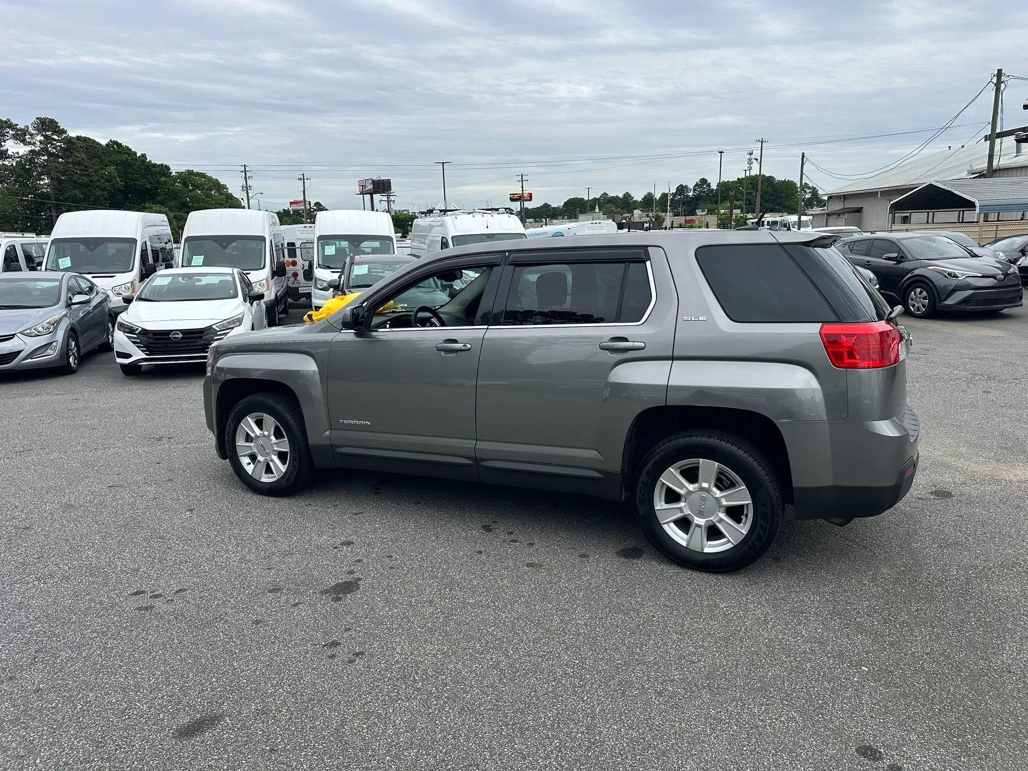 Used 2012 GMC Terrain SLE FWD image 6