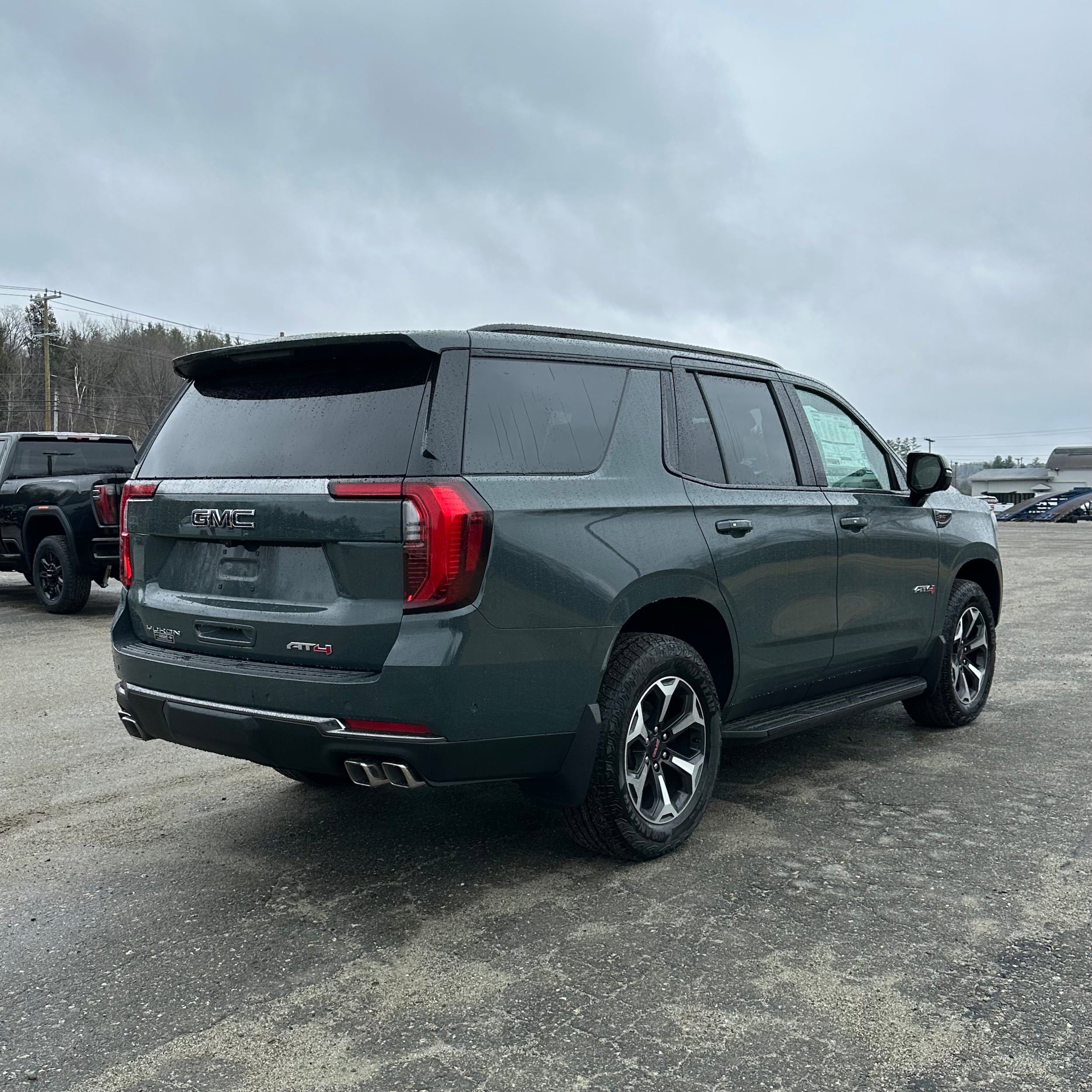 New 2026 GMC Yukon AT4 w/ LPO, Floor Liner Package AWD/4WD image 3