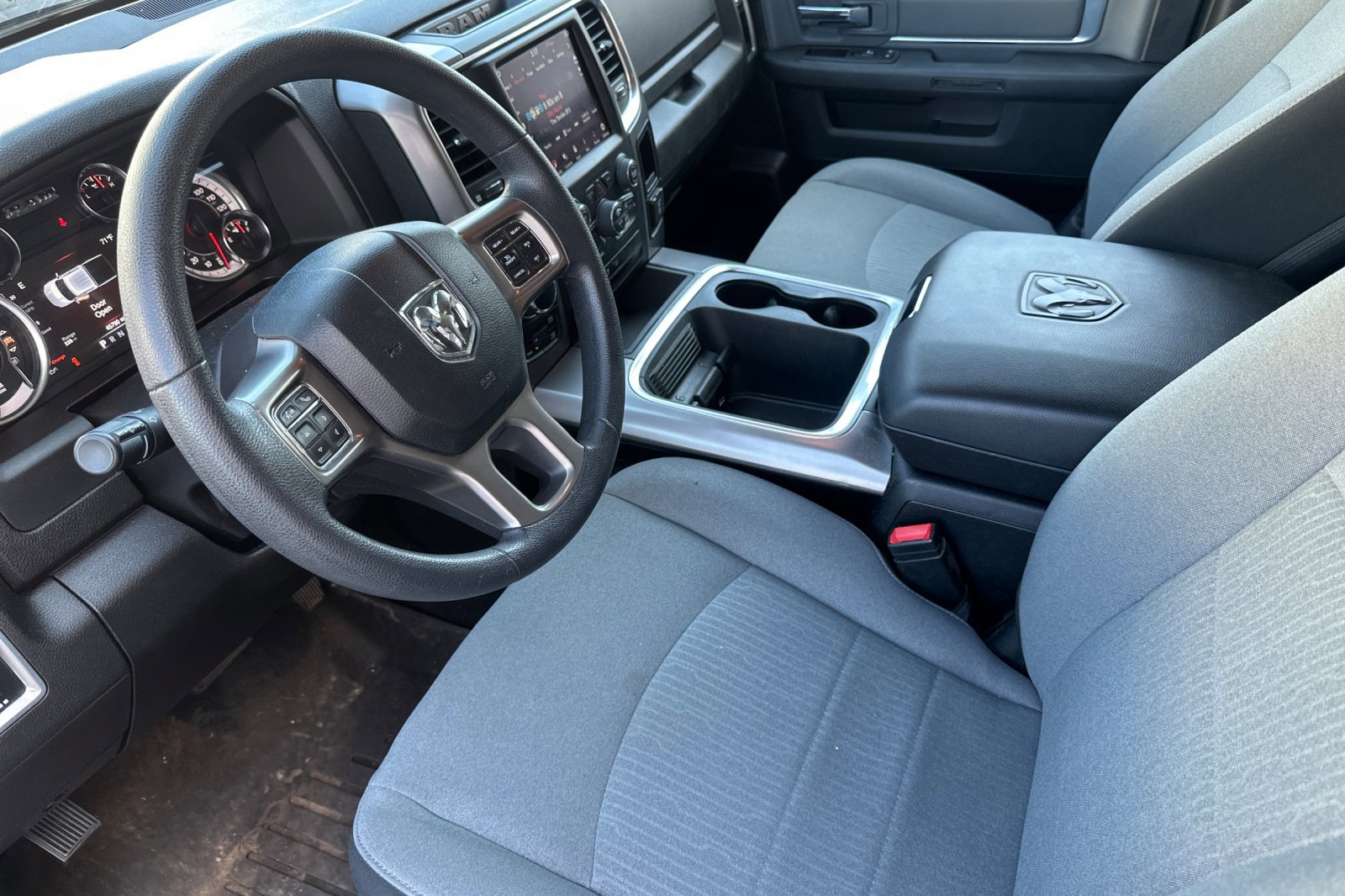 Used 2023 RAM 1500 Classic SLT w/ Trailer & Traction Group AWD/4WD image 10