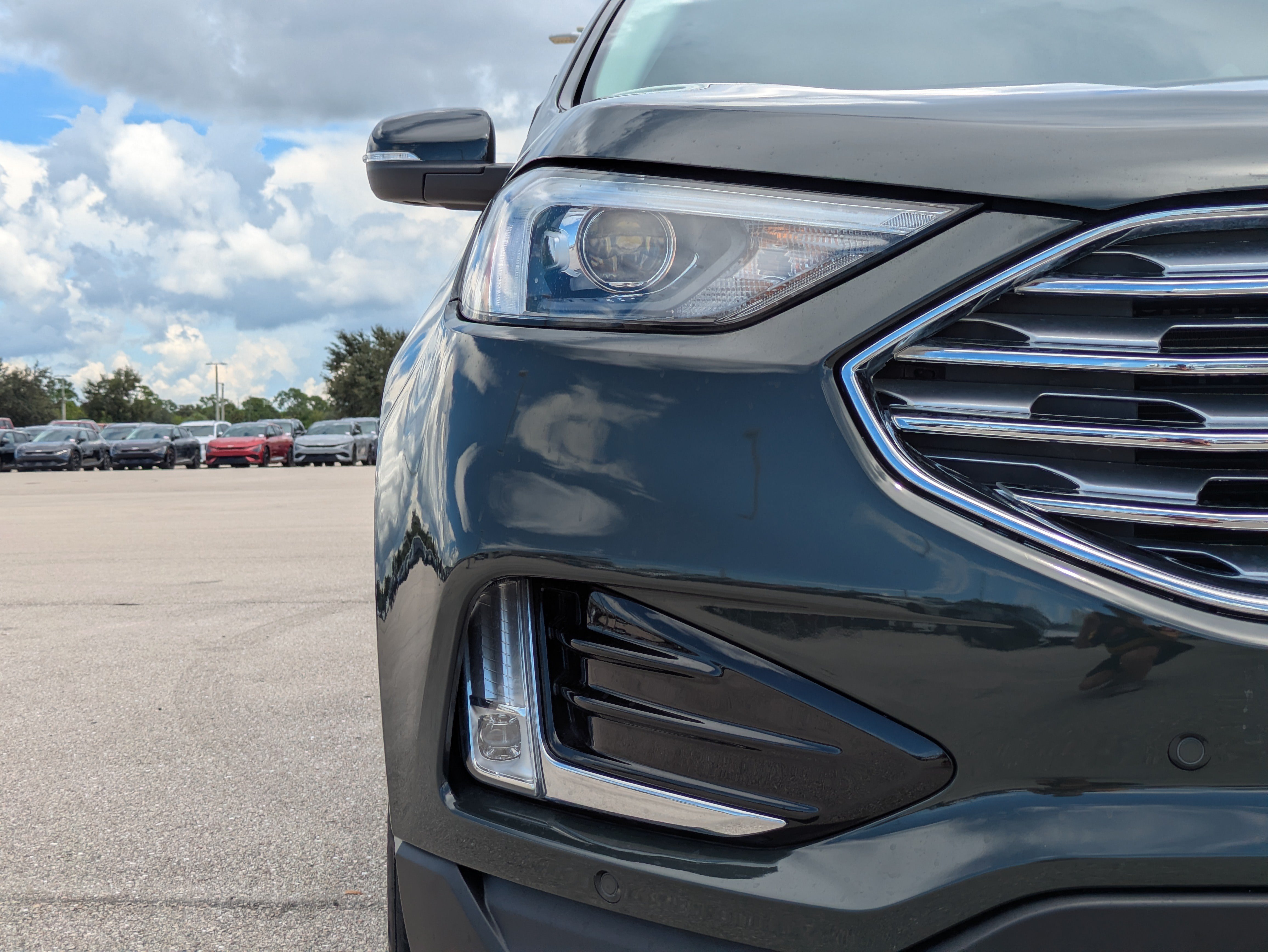 Used 2024 Ford Edge Titanium AWD/4WD image 10