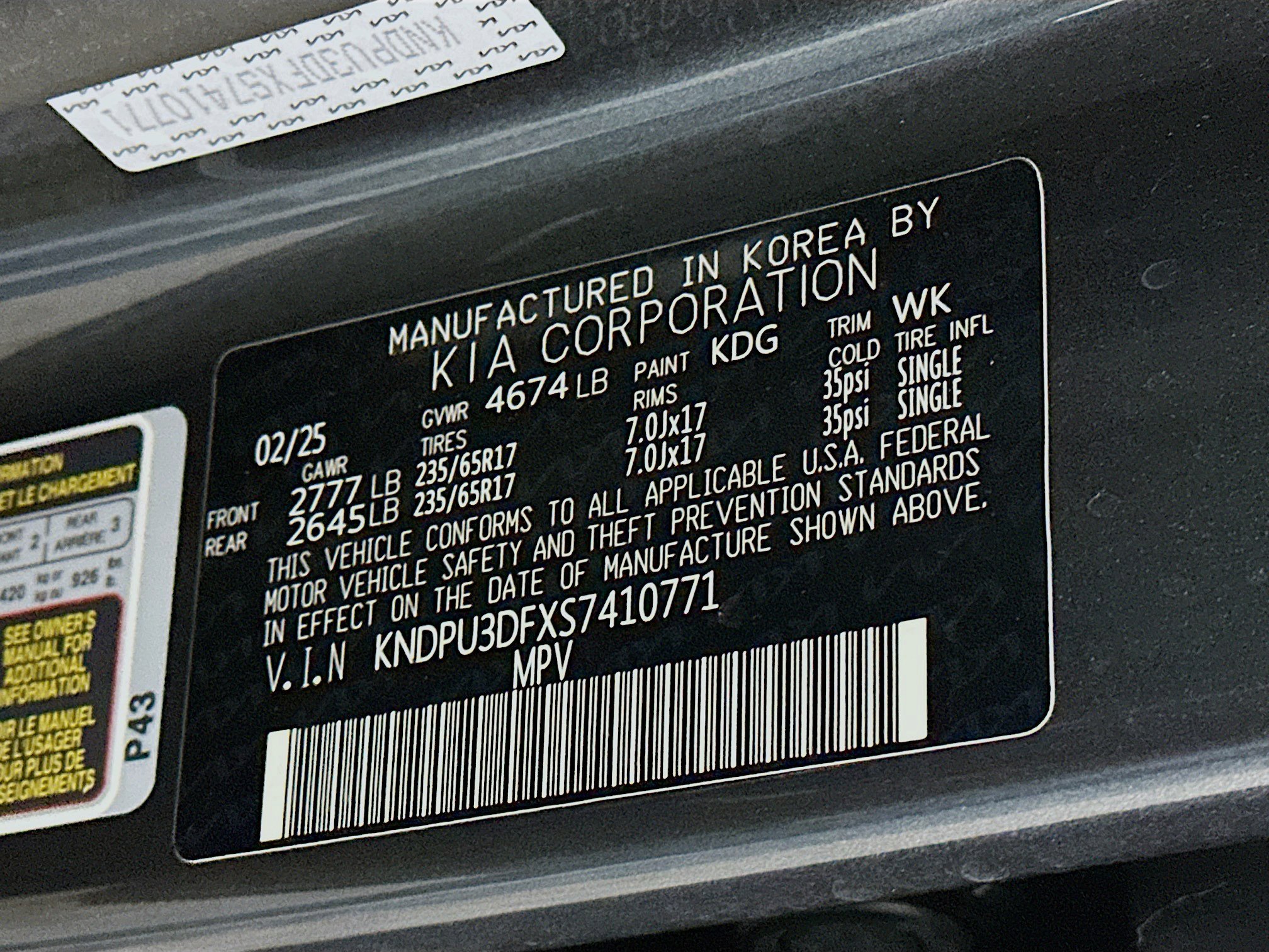 Used 2025 Kia Sportage LX image 12