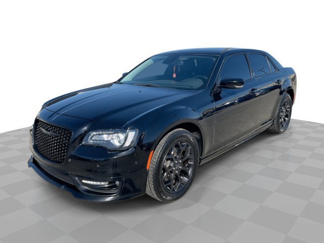 Used 2022 Chrysler 300 Touring L w/ Comfort Group
